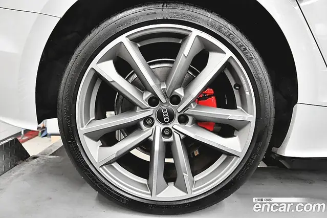 Audi A5 2021 2.0 автомат (гидро), миниатюра 8