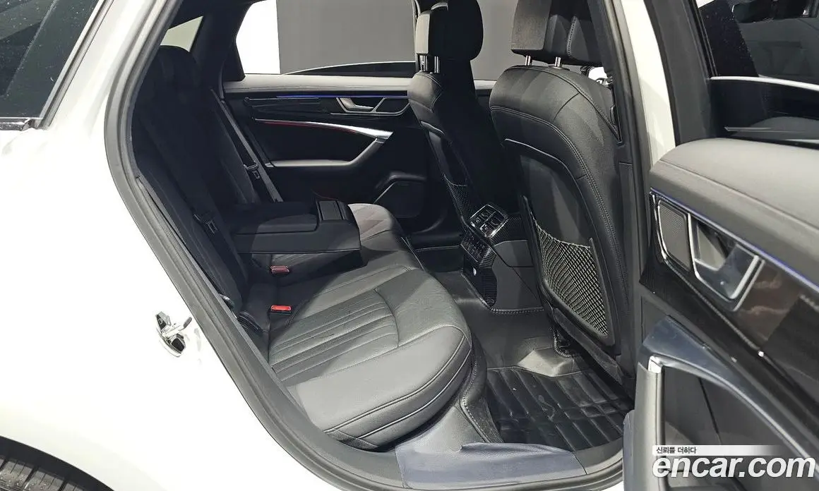 Audi A6 2019 2.0 автомат (гидро), фото 16