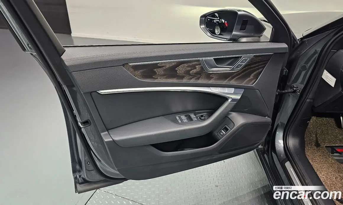 Audi A6 2020 2.0 автомат (гидро), фото 14