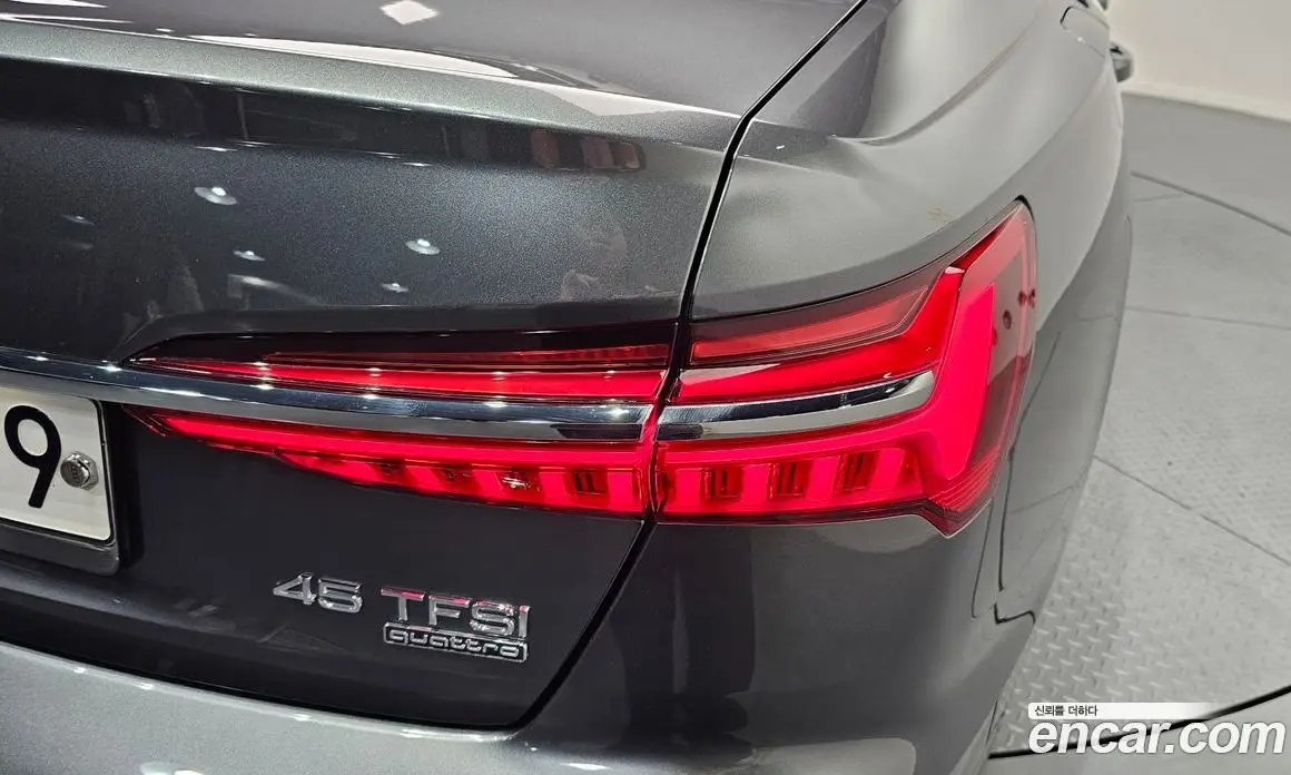 Audi A6 2020 2.0 автомат (гидро), фото 9