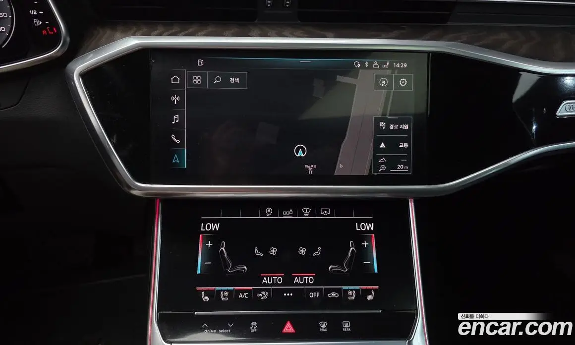 Audi A6 2020 2.0 автомат (гидро), фото 13