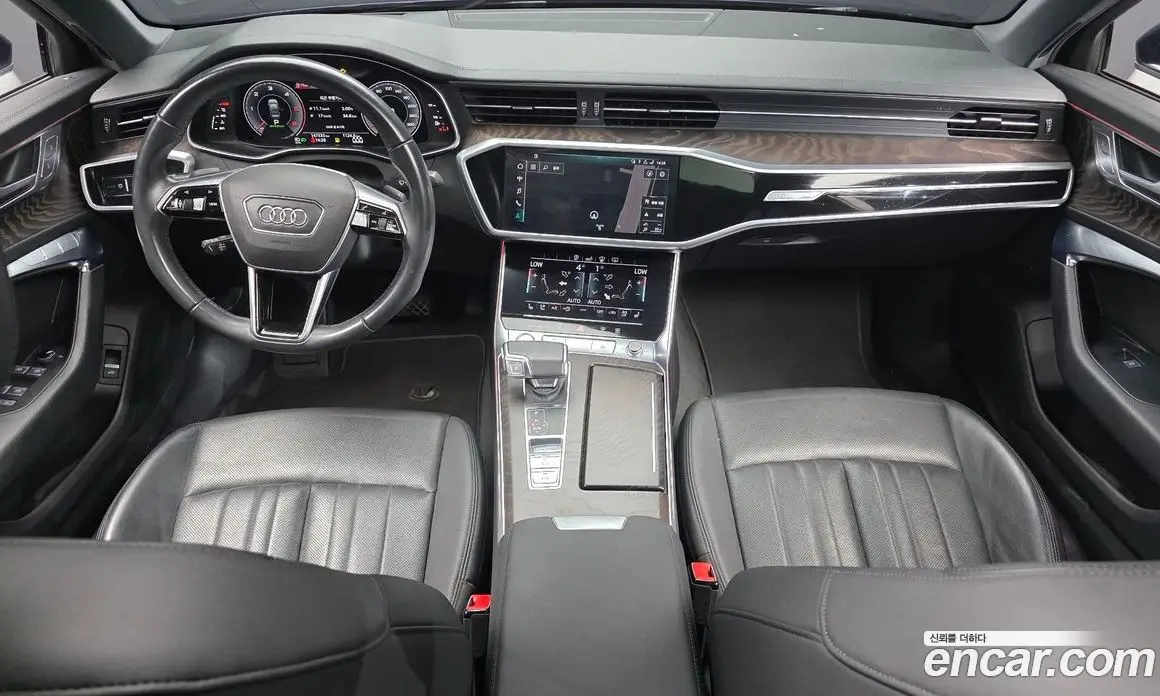 Audi A6 2020 2.0 автомат (гидро), фото 7