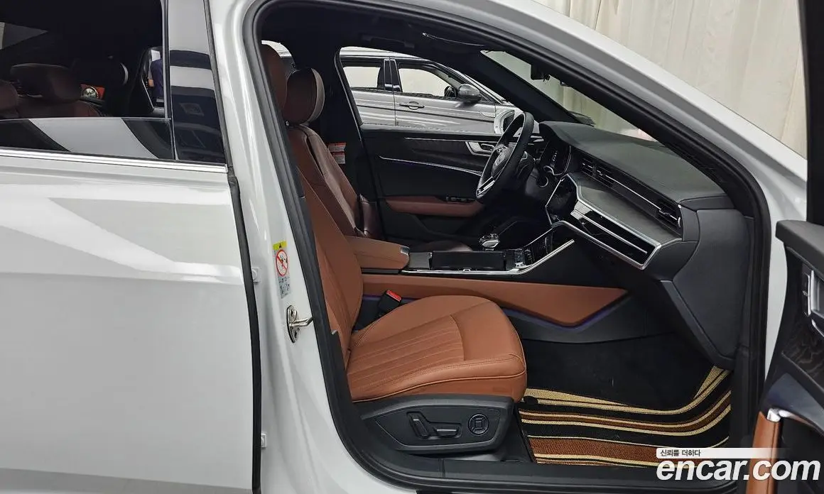 Audi A6 2021 2.0 автомат (гидро), фото 17
