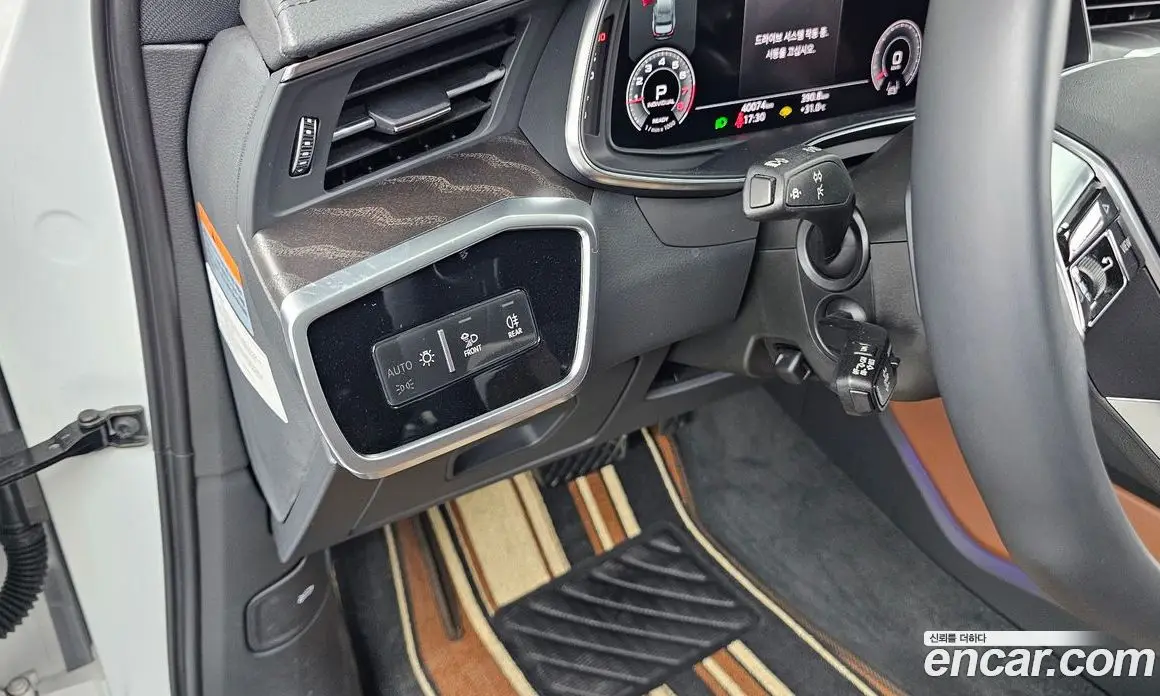 Audi A6 2021 2.0 автомат (гидро), фото 32