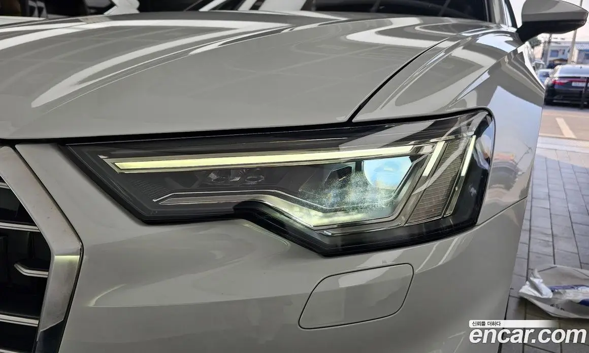 Audi A6 2021 2.0 автомат (гидро), фото 8