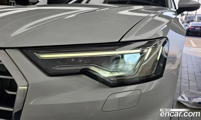 Audi A6 2021 2.0 автомат (гидро), миниатюра 8
