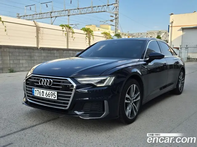 Audi A6 2022 2.0 автомат (гидро), миниатюра 3