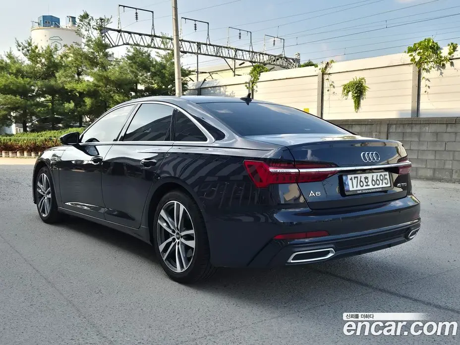 Audi A6 2022 2.0 автомат (гидро), фото 8