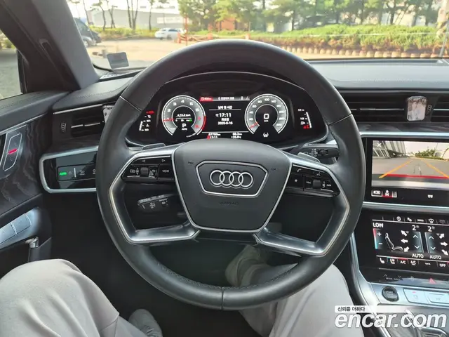 Audi A6 2022 2.0 автомат (гидро), миниатюра 10