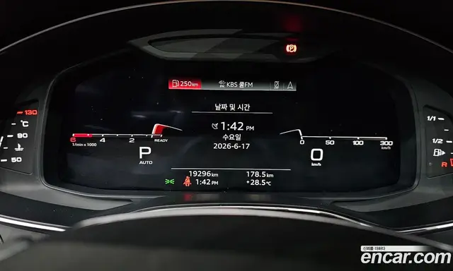 Audi A6 2023 3.0 автомат (гидро), миниатюра 11