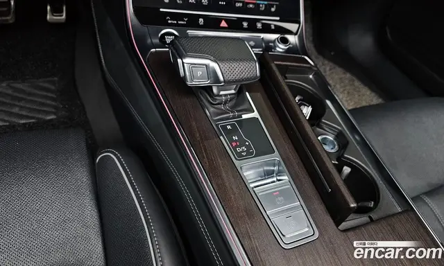 Audi A6 2023 3.0 автомат (гидро), миниатюра 12