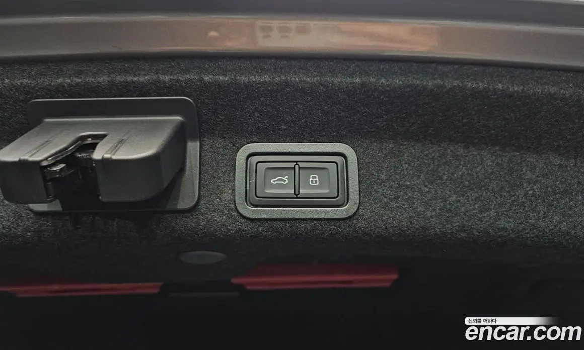 Audi A6 2023 3.0 автомат (гидро), фото 30