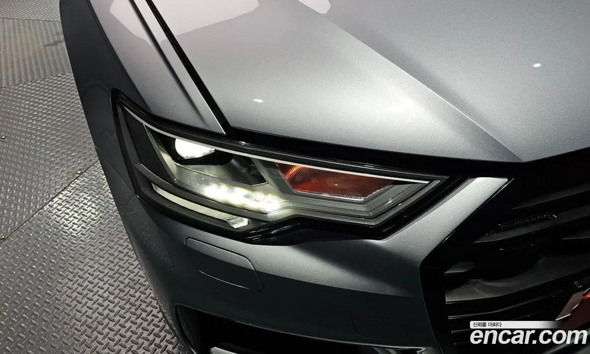 Audi A6 2023 3.0 автомат (гидро), фото 8