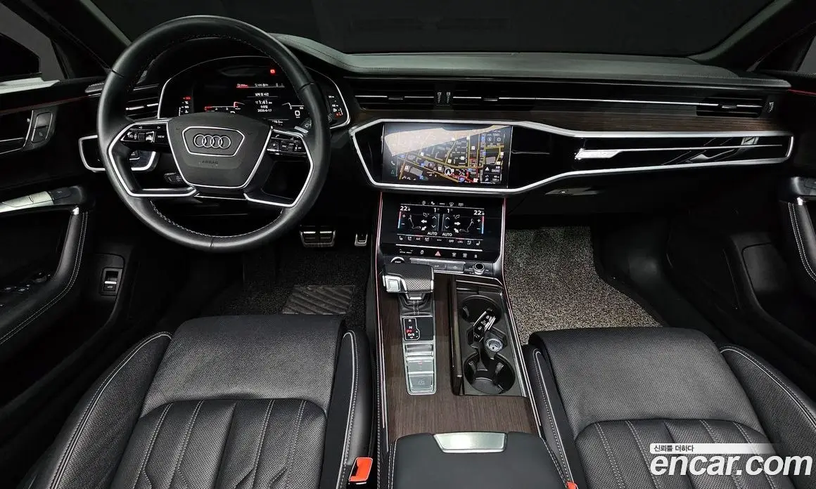 Audi A6 2023 3.0 автомат (гидро), фото 10