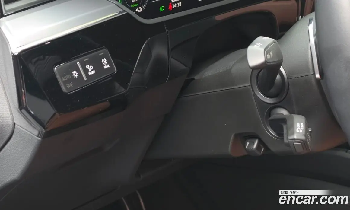 Audi e-tron 2020 0.2 автомат (гидро), фото 26