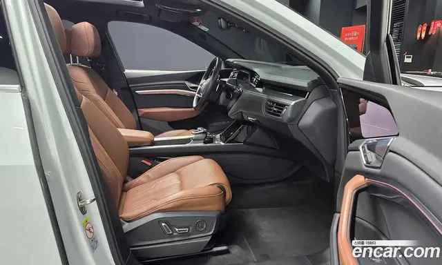 Audi e-tron 2021 0.2 автомат (гидро), миниатюра 11