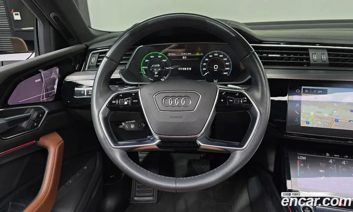 Audi e-tron 2021 0.2 автомат (гидро), фото 13