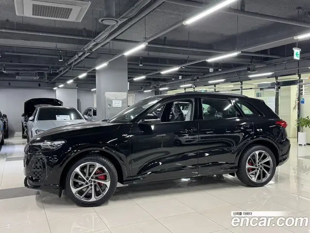 Audi Q5 2025 2.0 автомат (гидро), миниатюра 2