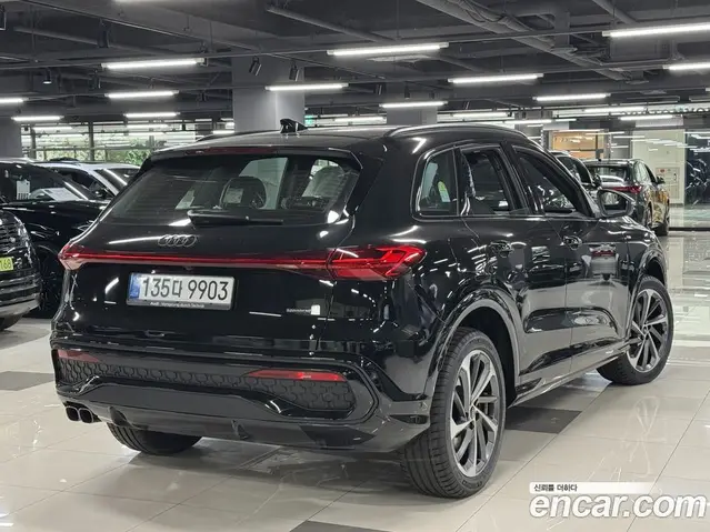Audi Q5 2025 2.0 автомат (гидро), миниатюра 3