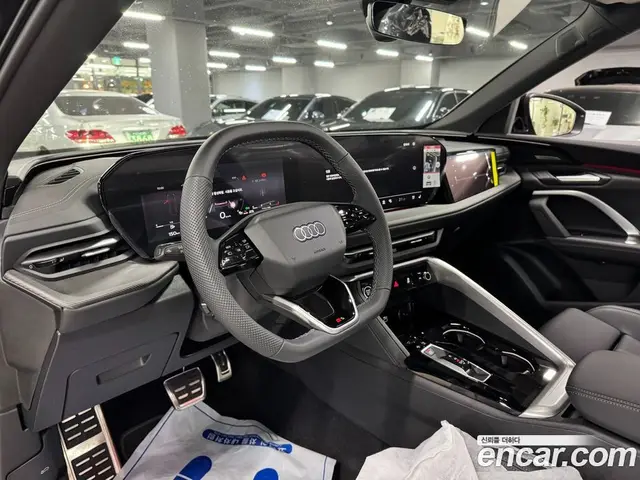 Audi Q5 2025 2.0 автомат (гидро), миниатюра 10