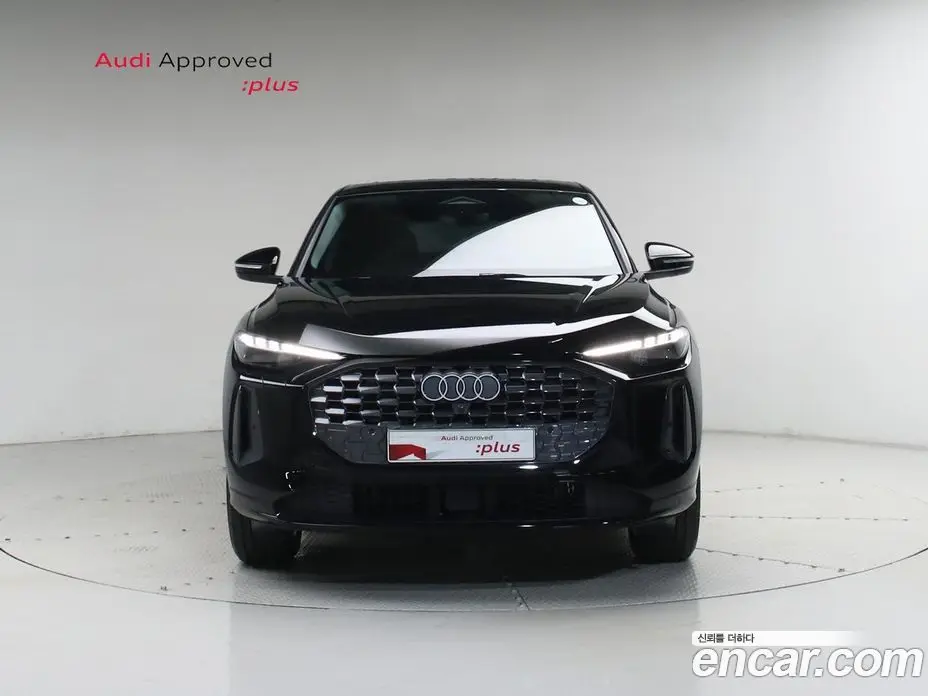 Audi Q5 2025 2.0 автомат (гидро), фото 3