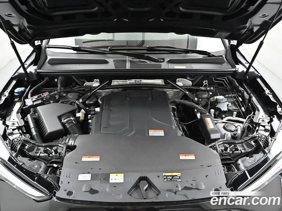 Audi Q5 2025 2.0 автомат (гидро), фото 6