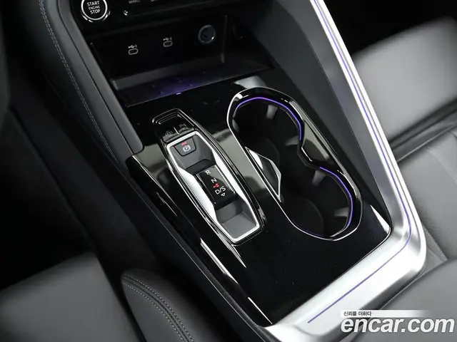 Audi Q5 2025 2.0 автомат (гидро), миниатюра 9