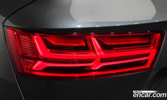 Audi Q7 2019 2.0 автомат (гидро), миниатюра 9