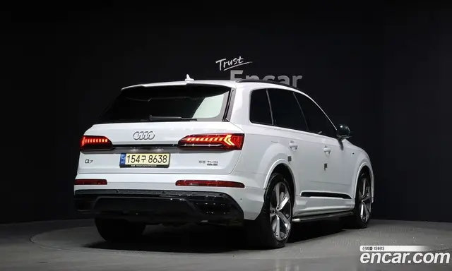 Audi Q7 2023 3.0 автомат (гидро), миниатюра 2