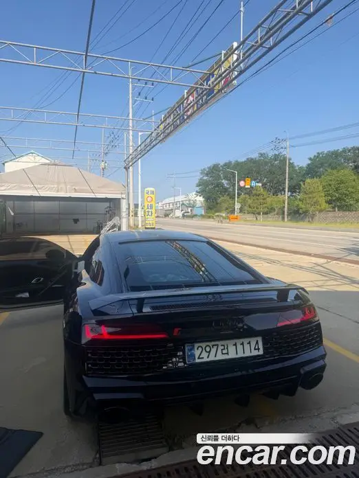 Audi R8 2017 5.2 автомат (гидро), фото 3