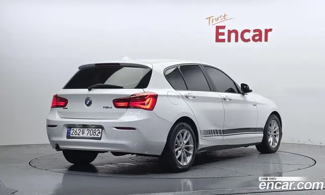 BMW 1 серия 2017 2.0 автомат (гидро), миниатюра 2