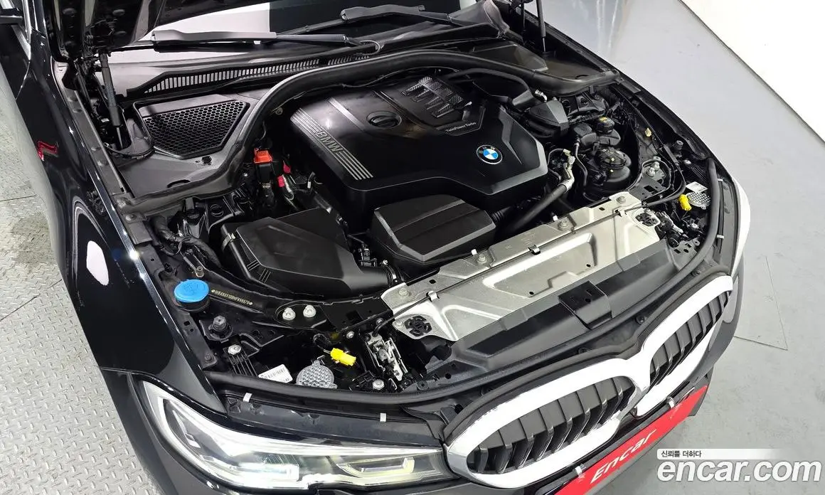 BMW 3 серия 2021 2.0 автомат (гидро), фото 6