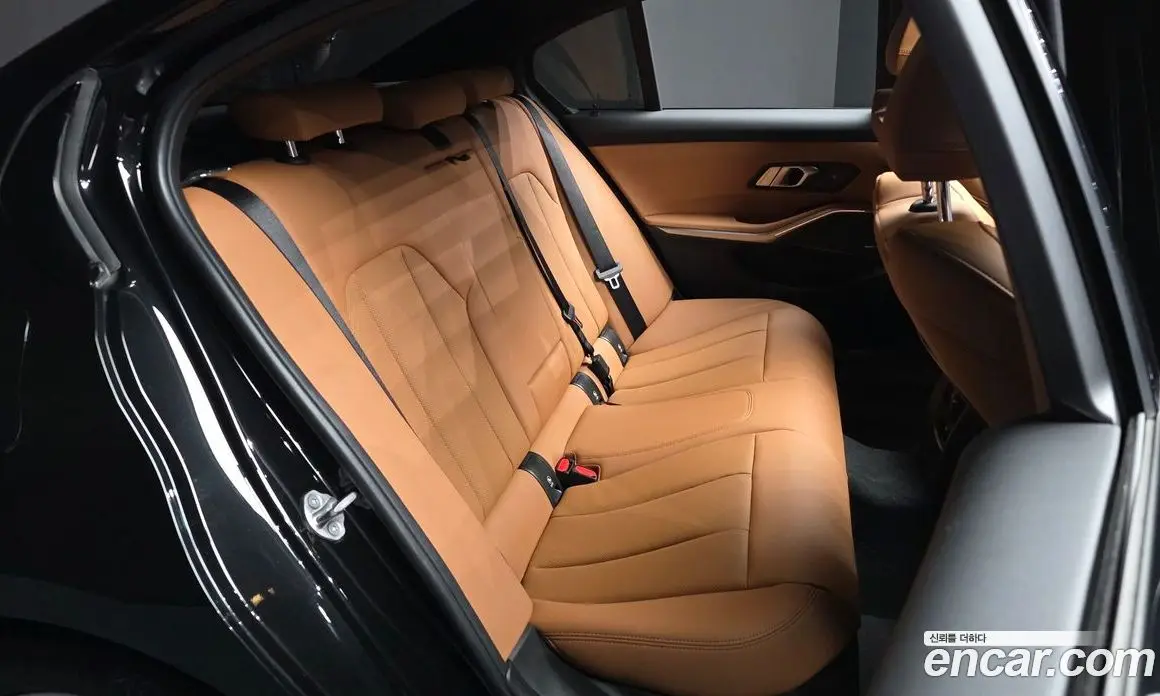 BMW 3 серия 2023 2.0 автомат (гидро), фото 18