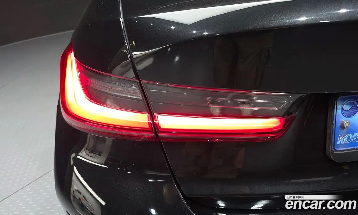 BMW 3 серия 2023 2.0 автомат (гидро), фото 9