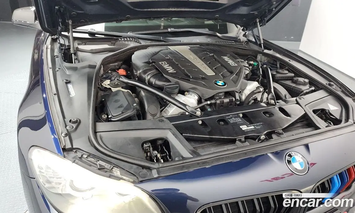 BMW 5 серия 2012 4.4 автомат (гидро), фото 6