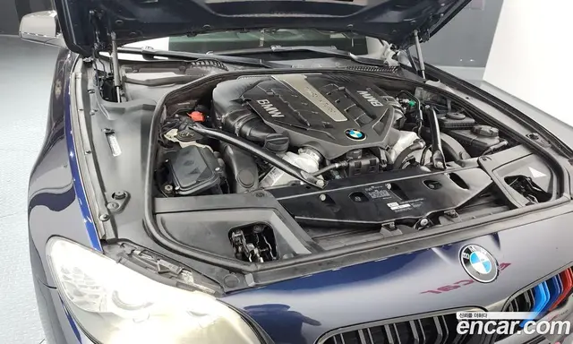 BMW 5 серия 2012 4.4 автомат (гидро), миниатюра 6