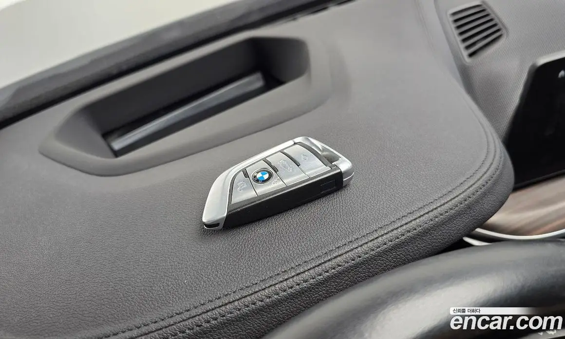 BMW 5 серия 2017 2.0 автомат (гидро), фото 20