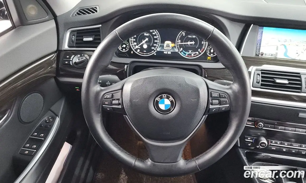 BMW 5 серия 2017 2.0 автомат (гидро), фото 13