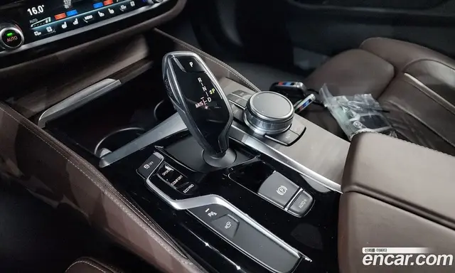 BMW 5 серия 2017 2.0 автомат (гидро), миниатюра 9
