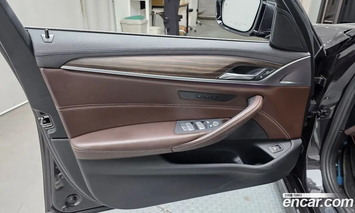 BMW 5 серия 2019 2.0 автомат (гидро), фото 14