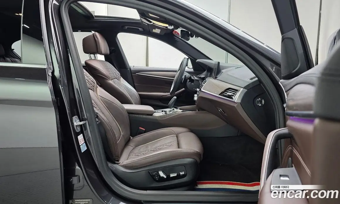 BMW 5 серия 2019 2.0 автомат (гидро), фото 16