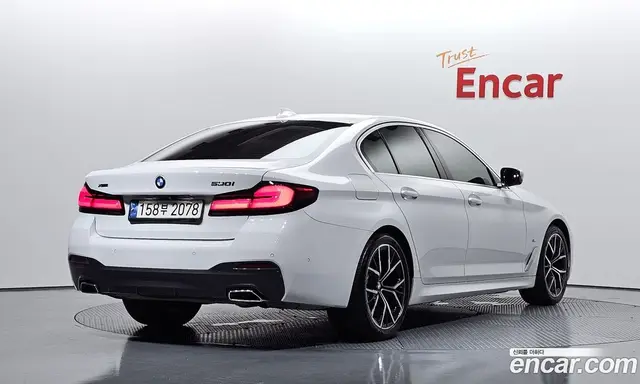 BMW 5 серия 2022 2.0 автомат (гидро), миниатюра 2