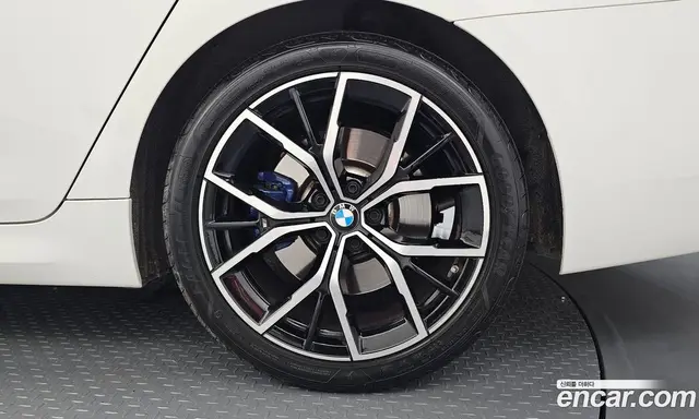 BMW 5 серия 2022 2.0 автомат (гидро), миниатюра 7