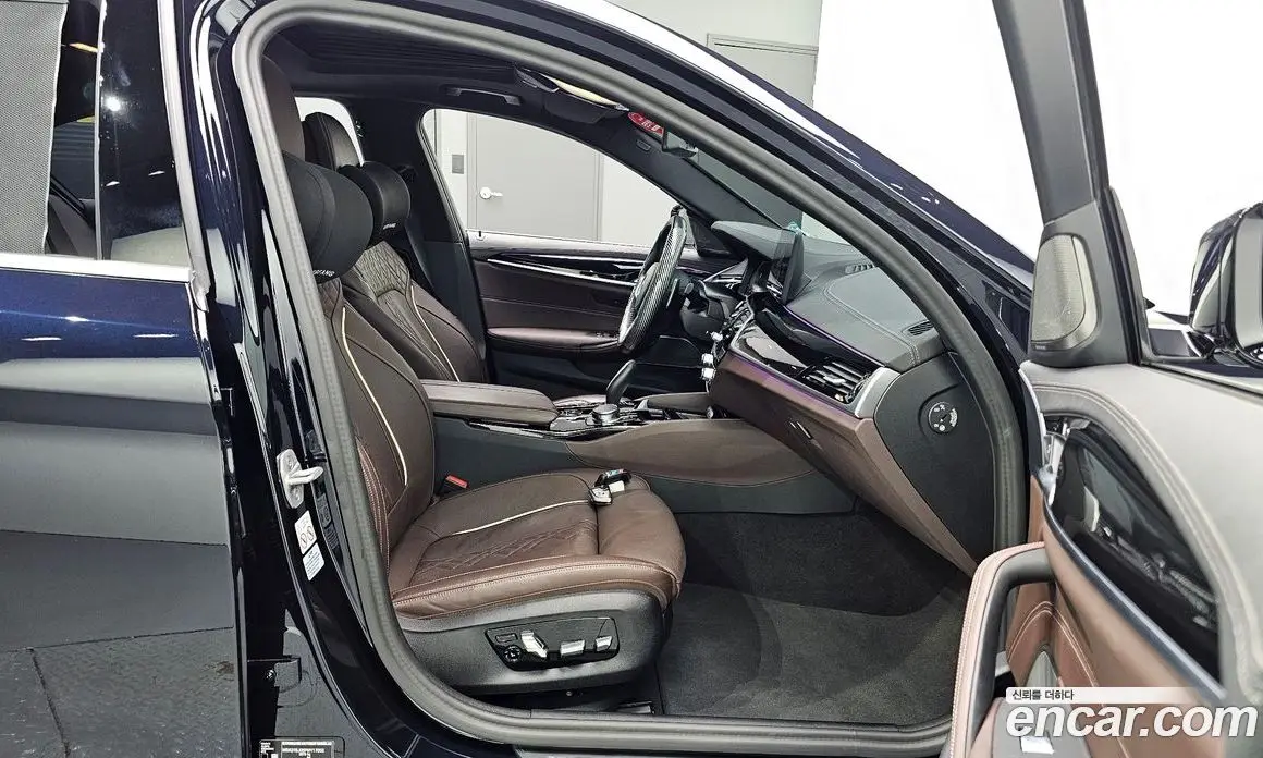 BMW 5 серия 2023 2.0 автомат (гидро), фото 16