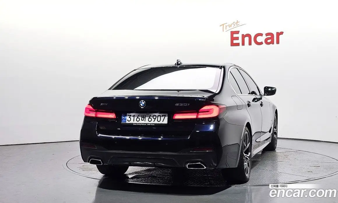 BMW 5 серия 2023 2.0 автомат (гидро), фото 4