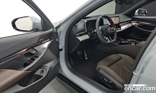 BMW 5 серия 2025 2.0 автомат (гидро), миниатюра 12
