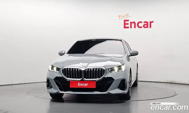 BMW 5 серия 2025 2.0 автомат (гидро), миниатюра 3