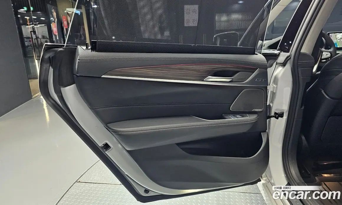 BMW 6 серия 2023 3.0 автомат (гидро), фото 15