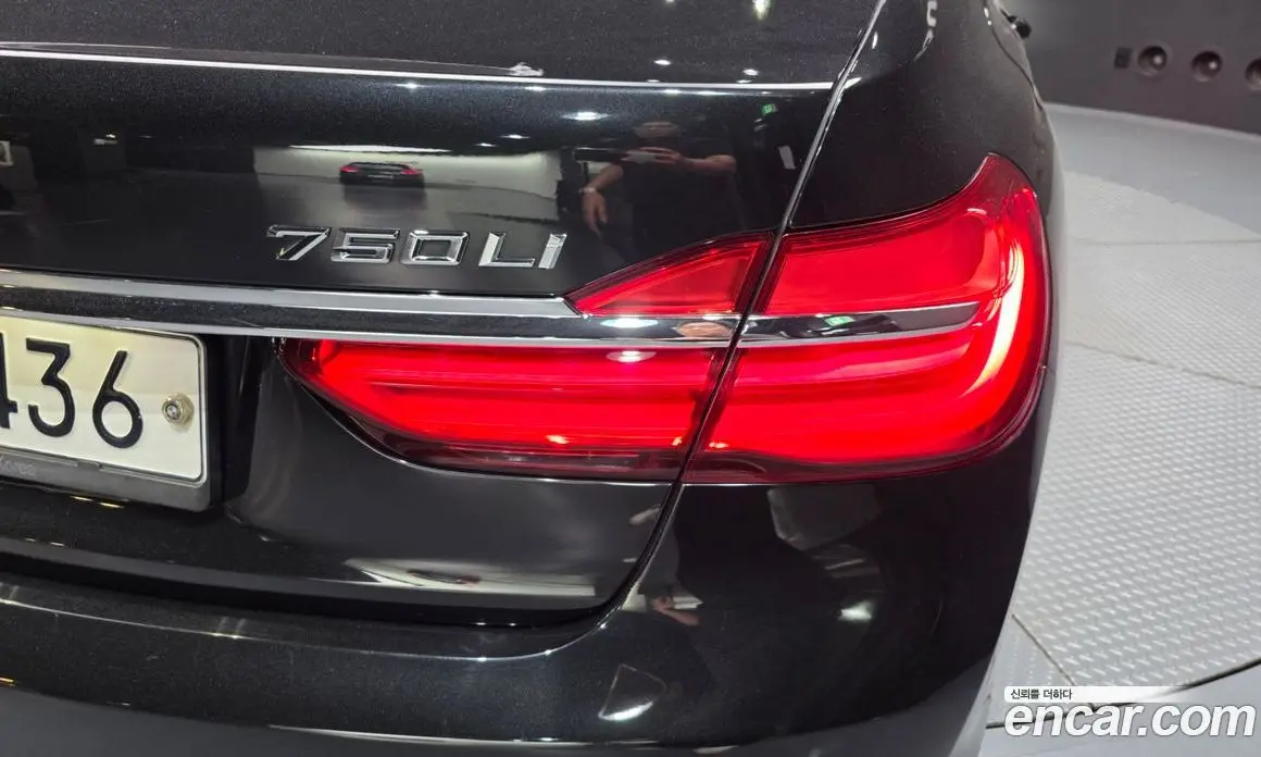 BMW 7 серия 2017 4.4 автомат (гидро), фото 8