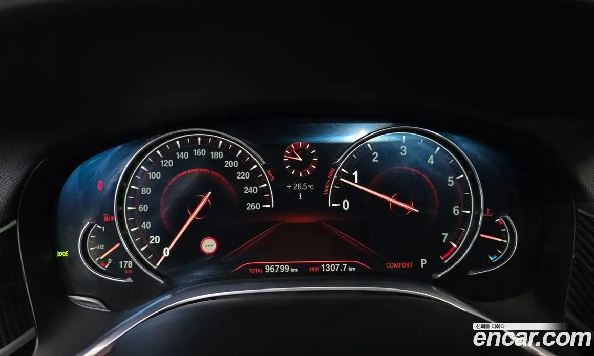 BMW 7 серия 2017 4.4 автомат (гидро), фото 10